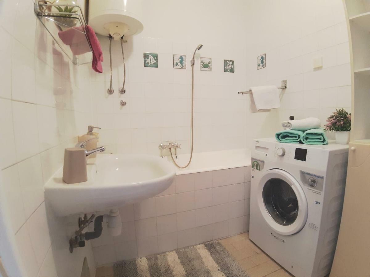 Beach Apartment Sweet Dora Split Eksteriør billede